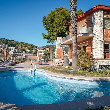 Pool House